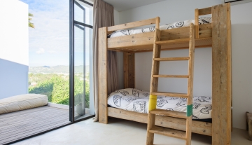 Resa Estates Ibiza te koop sale villa san augustin bunkbed.jpg